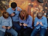 cell-phone-christmas-card (2)